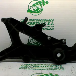 Foto de Basculante Kymco Super Dink 125 referencia 100-22-36118