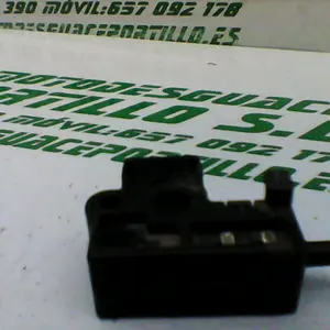 Foto de Sensor de embrague Yamaha Fazer 600 s referencia 144-16-18650 foto 2
