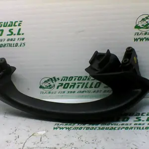 Foto de Asidero derecho Piaggio X9 125 referencia 244-19-24223 foto 2