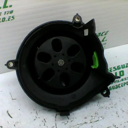 Foto de Bomba de agua Peugeot JET FORCE 125 referencia 121-19-24529