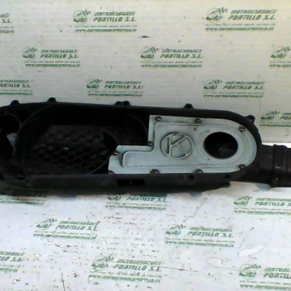 Foto de Tapa de cárter Kymco Super Dink 125 referencia 360-23-48047