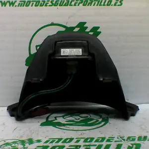 Foto de Luz de matricula Kymco Xciting 500 referencia 70-23-42794 foto 3