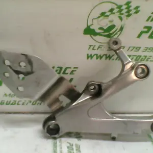 Foto de Estribera delantera derecha Yamaha R6 referencia 17-18-12318