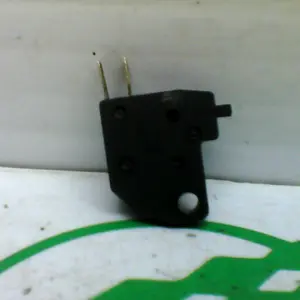 Foto de Sensor de freno trasero Peugeot TWEET 125 15-18 referencia 8-24-47018 foto 4