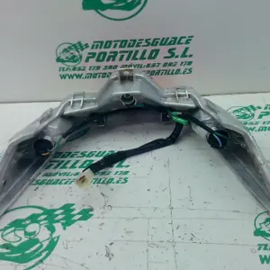 Foto de Piloto trasero Sym JET 14 50 ES referencia 239-23-45297 foto 5