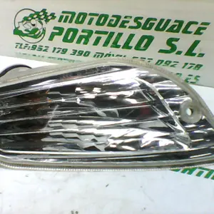 Foto de Intermitente delantero izquierdo Vespa LX 50 2T referencia 321-20-28505 foto 15