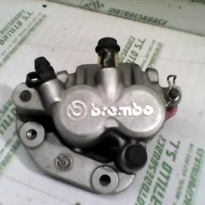 Foto de Pinza de freno delantera Yamaha Majesty 125 referencia 80-19-39334 foto 16