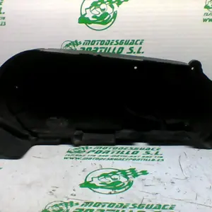 Foto de Embellecedor de tapa cárter Sym JOYMAX 300I referencia 305-21-31827 foto 1