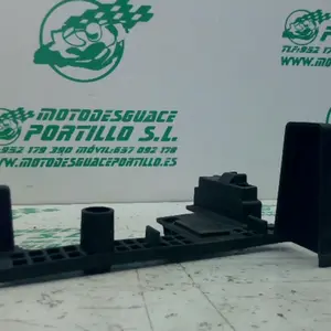Foto de Protector de cableado Honda SH 300 I referencia 364-23-46056 foto 12