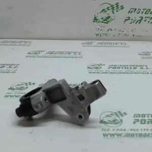 Foto de Soporte de maneta trasera Yamaha Cygnus x 125 referencia 425-21-32177 foto 4