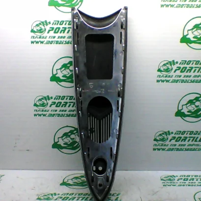 Foto de Embellecedor del frontal Piaggio FLY 125 3V referencia 456-22-41228