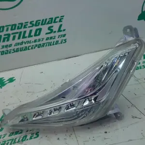 Foto de Intermitente delantero izquierdo Piaggio BEVERLY 300 I referencia 452-23-46518