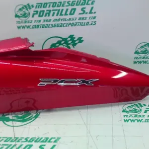 Foto de Carcasa lateral trasera izquierda Honda Pcx 125 referencia 407-22-40812 foto 16
