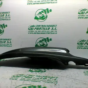Foto de Carcasa lateral derecha Yamaha Bws 50 referencia 438-22-41847 foto 3