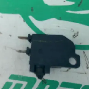 Foto de Sensor de freno delantero Yamaha N MAX 125 referencia 394-23-46360 foto 3