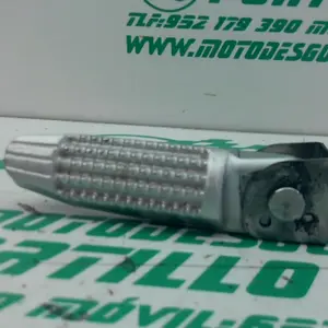 Foto de Reposapies trasero derecho BMW K1200R referencia 332-23-45340 foto 4