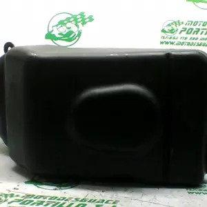 Foto de Deposito gasolina Yamaha X MAX 125 referencia 304-21-31379 foto 3