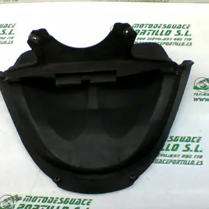 Foto de Embellecedor de cuadro de luces Piaggio X8 125 referencia 86-19-18602 foto 4