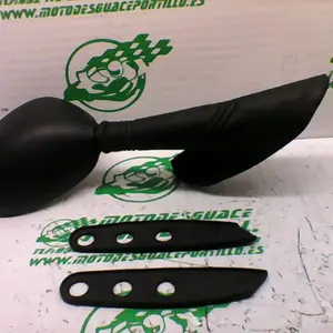 Foto de Retrovisor derecho Piaggio X9 500 referencia 31-16-36070 foto 2