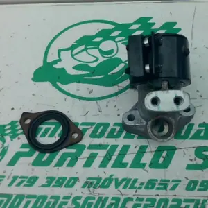 Foto de Tubo admisión Honda PS 125 referencia 106-24-47679 foto 3