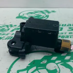 Foto de Bomba de freno delantero Peugeot Ludix 50 referencia 35-24-47146 foto 6