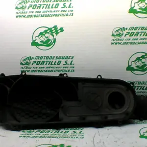 Foto de Tapa de cárter Kymco Super Dink 125 referencia 360-23-48047 foto 6