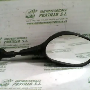 Foto de Retrovisor derecho Suzuki Burgman 125 referencia 8-21-28408 foto 2