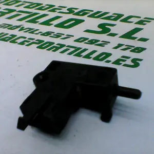 Foto de Sensor de embrague Yamaha Fazer 600 s referencia 144-16-18650 foto 5