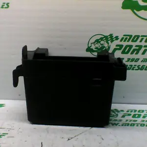 Foto de Caja batería Honda SH MODE referencia 413-21-32555 foto 2