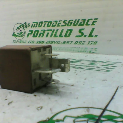 Foto de Rele de arranque Piaggio NRG Power 50 referencia 80-18-25460