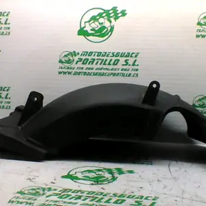 Foto de Guardabarro trasero Kymco Super Dink 125 referencia 287-21-31240 foto 5