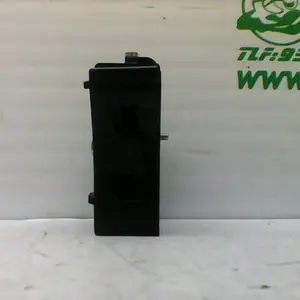 Foto de Boton de apertura de asiento Honda Pcx 125 referencia 407-22-40880 foto 9