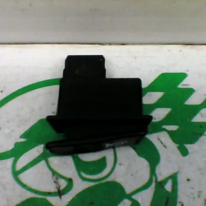 Foto de Interruptor de claxon Sym X-PRO 125 referencia 47-23-42597