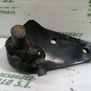 Foto de Estribera delantera derecha Suzuki Marauder 125 referencia 46-19-17650