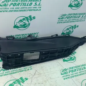 Foto de Suelo derecho Honda FORZA 125 referencia 396-25-48998 foto 4