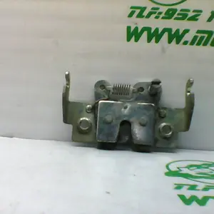Foto de Cerradura del asiento Honda SH 125 referencia 19-16-42202 foto 2