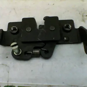 Foto de Cerradura del asiento Gilera RUNNER 50 SP referencia 88-19-18830