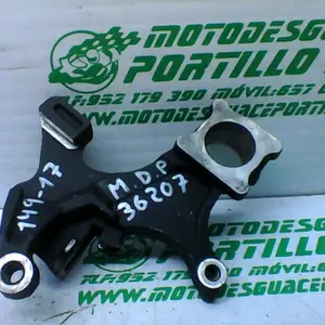 Foto de Soporte de pinza freno trasera Suzuki Gsx 600 R referencia 12-16-43681 foto 2