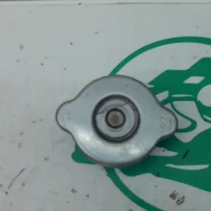 Foto de Tapon del radiador Hyosung COMET 650 I referencia 39-20-45868 foto 3