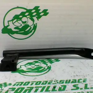 Foto de Soporte de suelo Honda SH 125 00-04 referencia 382-22-39370 foto 4
