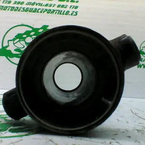Foto de Pipa de dirrección Piaggio MP3 YOURBAN 300 LT referencia 440-21-36837 foto 4