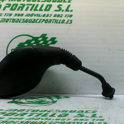 Foto de Retrovisor derecho Yamaha TRICITY 125I referencia 307-21-35496