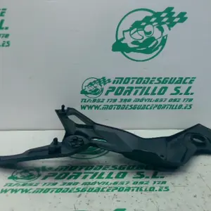 Foto de Embellecedor chasis izquierdo Kawasaki Z 900 referencia 6-24-47497 foto 2