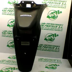 Foto de Portamatricula Honda SH MODE referencia 413-21-32637 foto 9