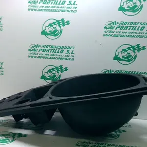 Foto de Porta-casco Aprilia Area 51 referencia 54-20-35908 foto 5