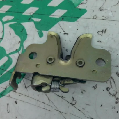 Foto de Cerradura del asiento Kymco PEOPLE S 125 referencia 369-23-46777