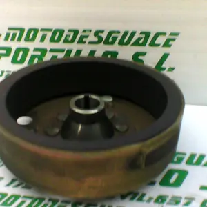 Foto de Plato magnetico Piaggio ZIP Aire 2T 2 50 referencia 228-18-27366 foto 5
