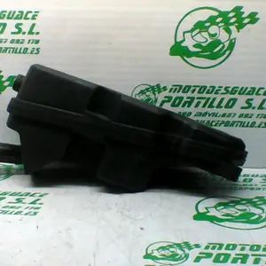 Foto de Caja de filtro Peugeot Kisbee 50 4T referencia 466-22-45000 foto 2