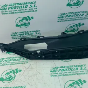 Foto de Suelo izquierdo Honda FORZA 125 referencia 396-25-48999 foto 4
