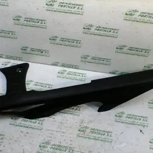 Foto de Cubre cadena Suzuki GLADIUS SFV 650 I referencia 202-18-16106